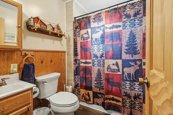 $425,000 | 5526 Longbridge Road, Pentwater, MI 49449