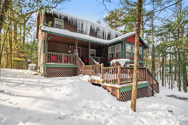 $425,000 | 5526 Longbridge Road, Pentwater, MI 49449