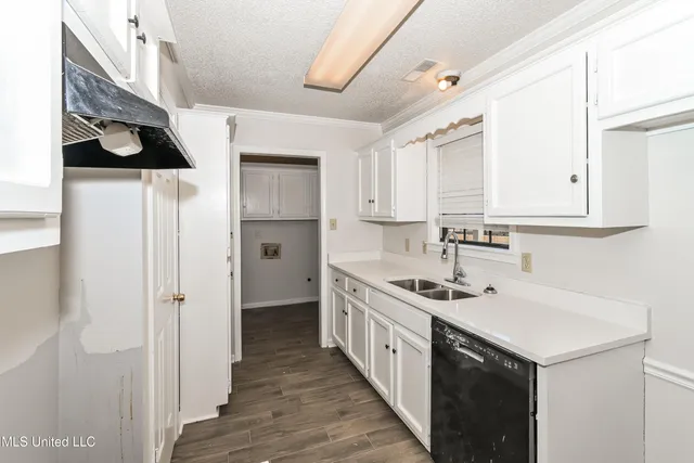 $1,575 | 5943 Lee's Crossing Street, Olive Branch, MS 38654