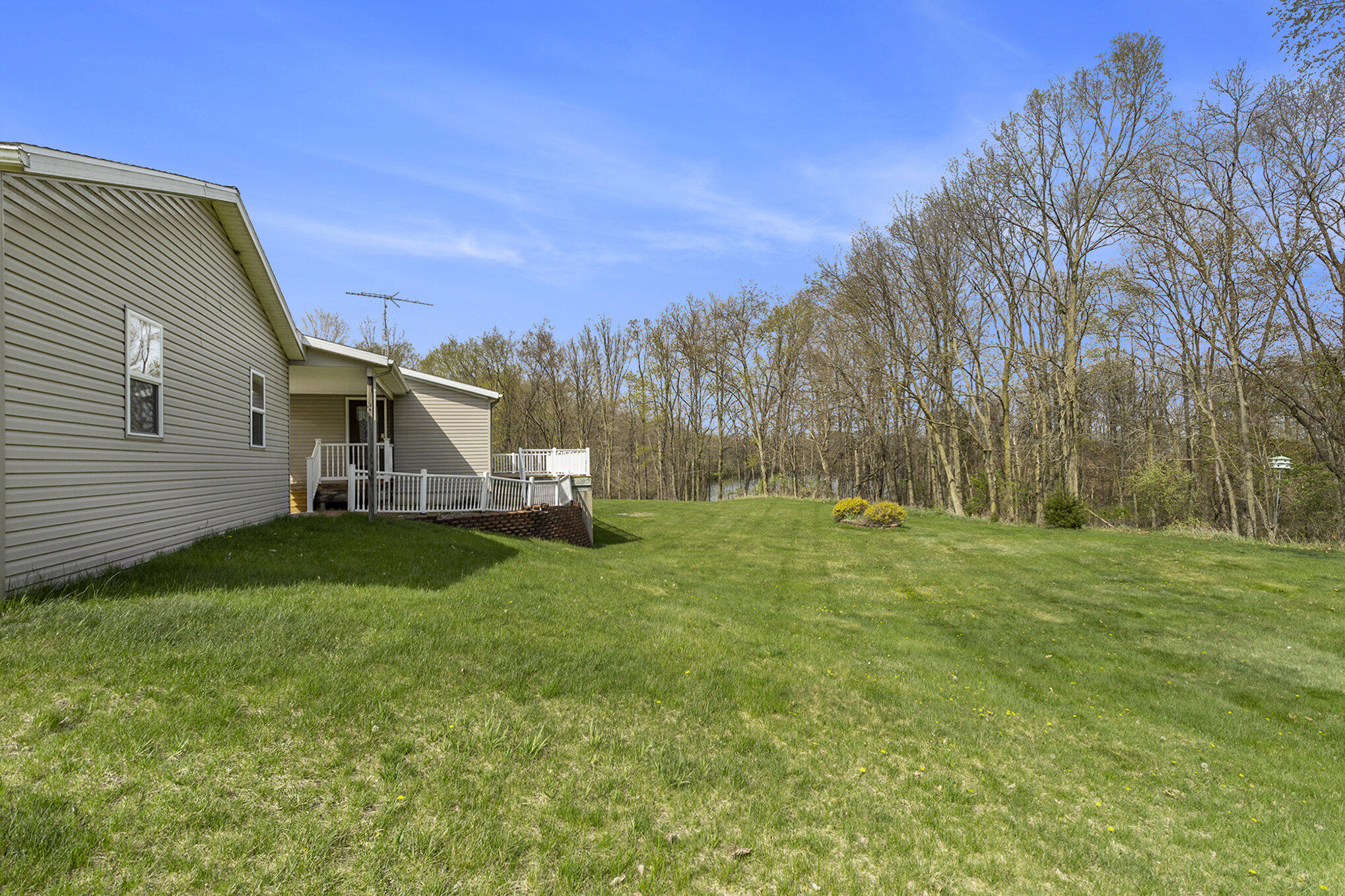 697 Tuttle Road Union City, MI 49094 - Photo 25 of 29 027_697_tuttle_rd_union_city_mi_49094-41