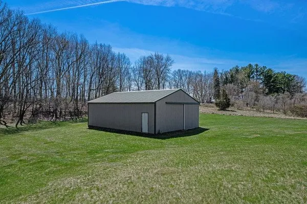 $449,000 | 697 Tuttle Road, Union City, MI 49094