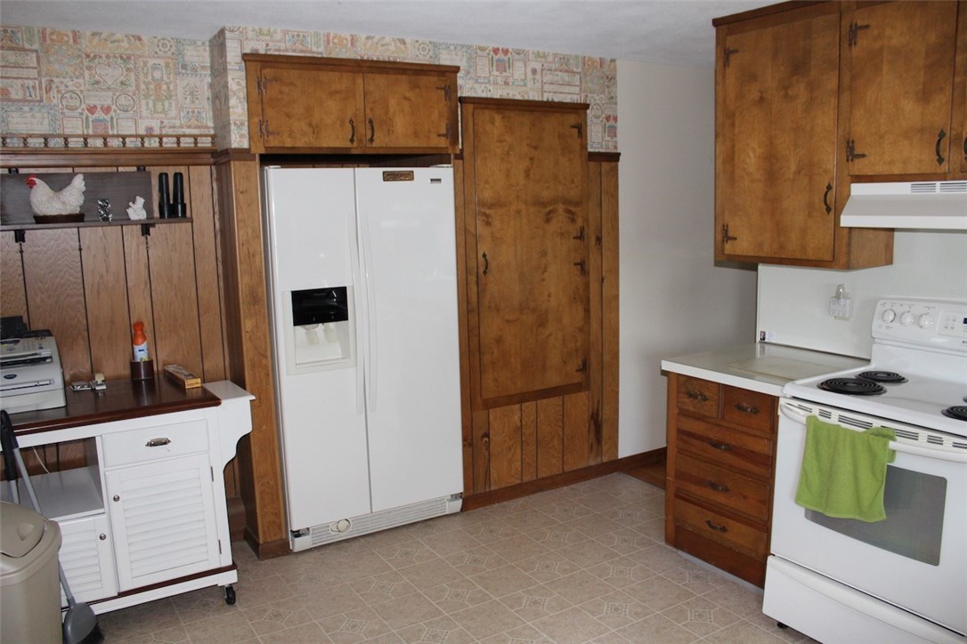 422 River Road Lincoln, RI 02865 - Photo 8 of 17