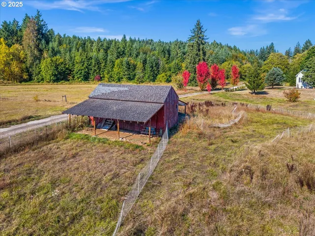 a view of a backyard and a mountain
