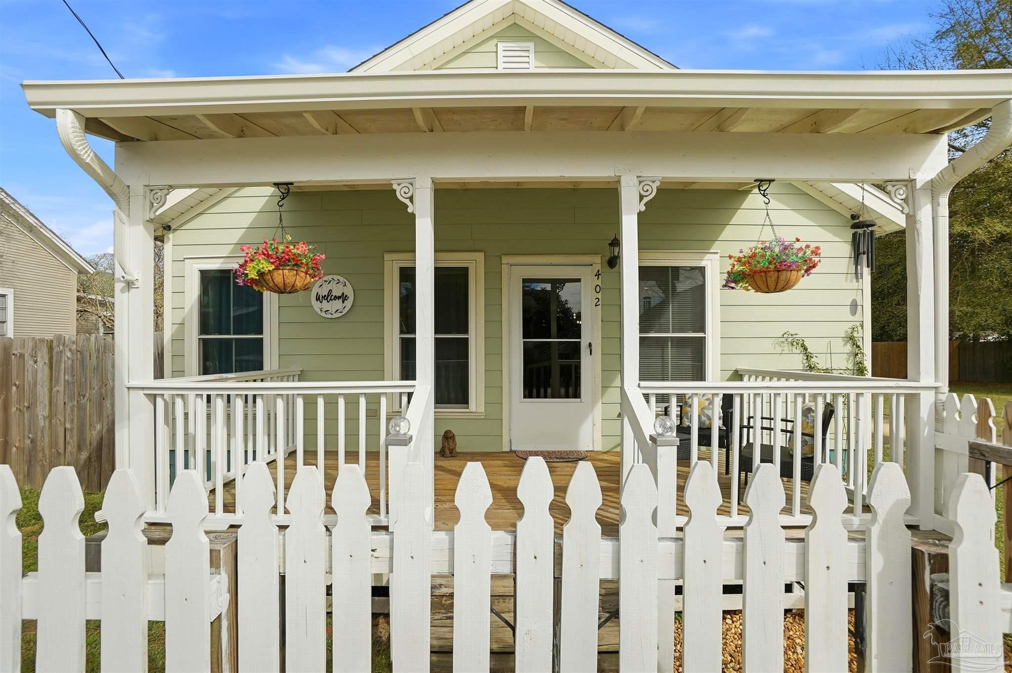 402 Front Street Century, FL 32535 - Photo 1 of 48