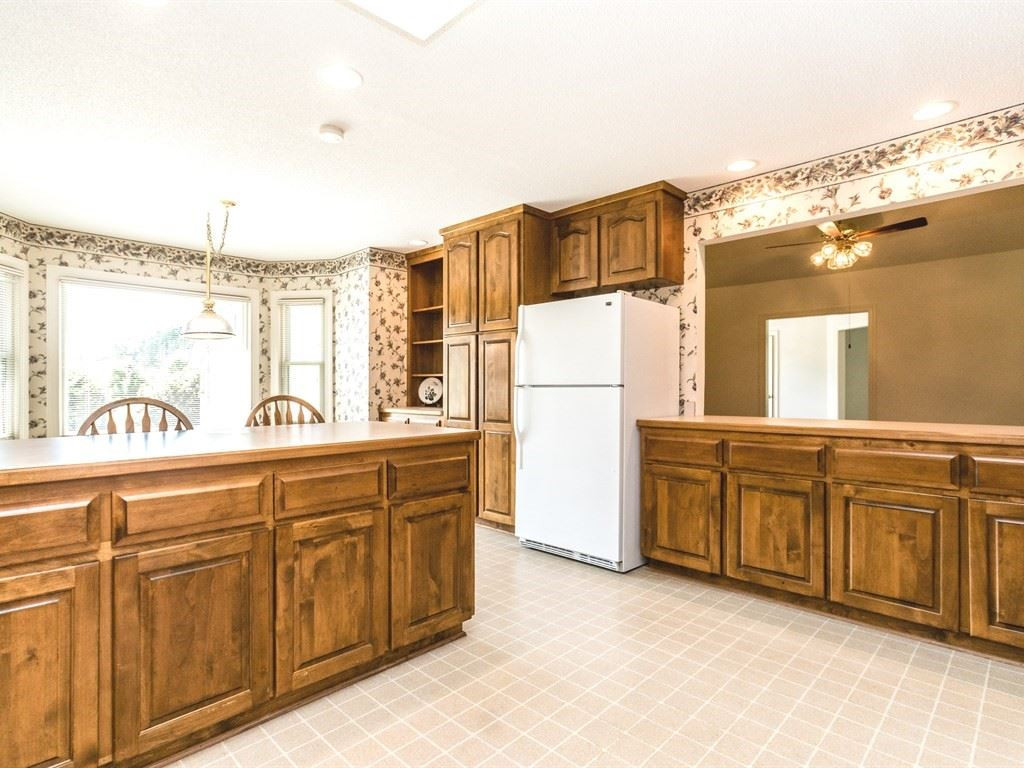 5008 Ten-Ten Road Apex, NC 27539 - Photo 4 of 25 Kitchen