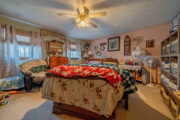 $460,000 | 2685 South Knoll Drive, Macy, IN 46951