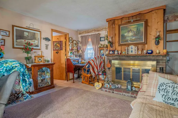 $460,000 | 2685 South Knoll Drive, Macy, IN 46951