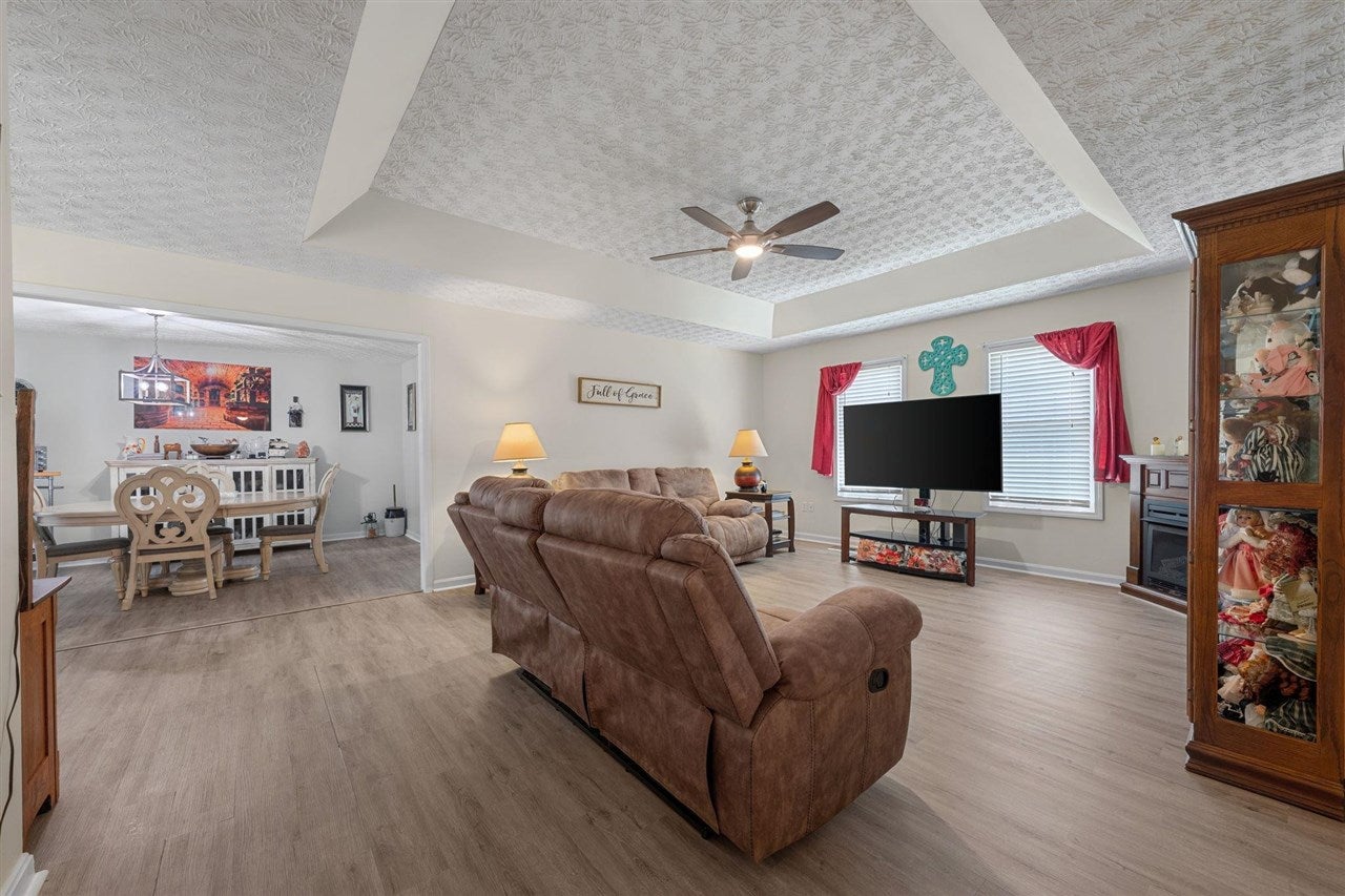 2101 Chalybeate School Road Bowling Green, KY 42101 - Photo 3 of 42 Gallery Image 3