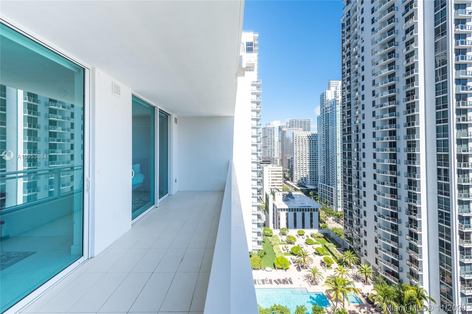 The Bond Miami, FL 33131 - Photo 11 of 19 a view of balcony with a garden