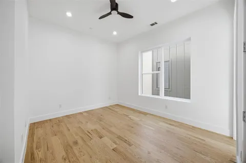 $699,000 | 4605 Belmont Avenue, Unit 102, Dallas, TX 75204