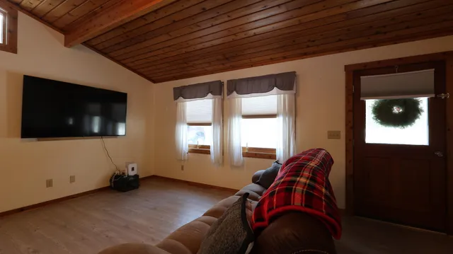 $259,900 | 49 Ladd Road, Oakland, ME 04963