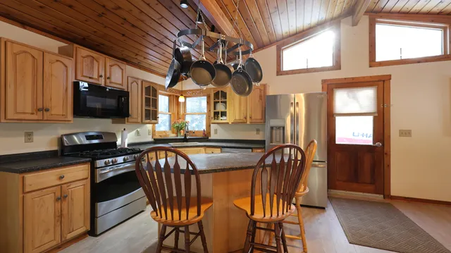 $259,900 | 49 Ladd Road, Oakland, ME 04963