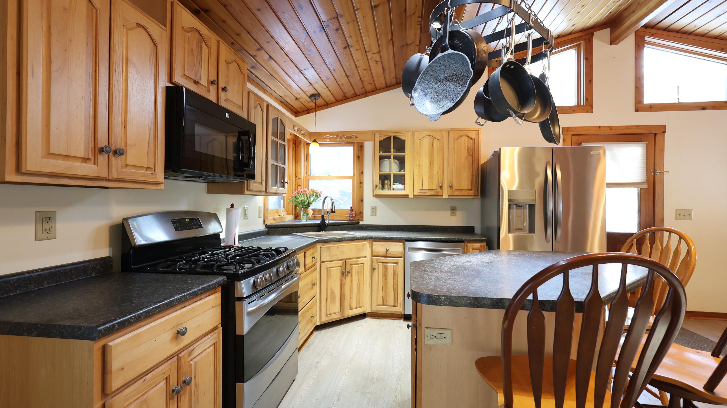 49 Ladd Road Oakland, ME 04963 - Photo 5 of 33 IMG_5202