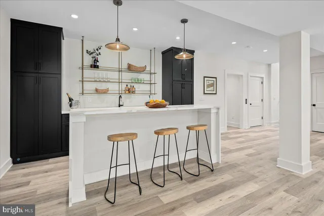 $4,250,000 | 7011 Elizabeth Drive, McLean, VA 22101