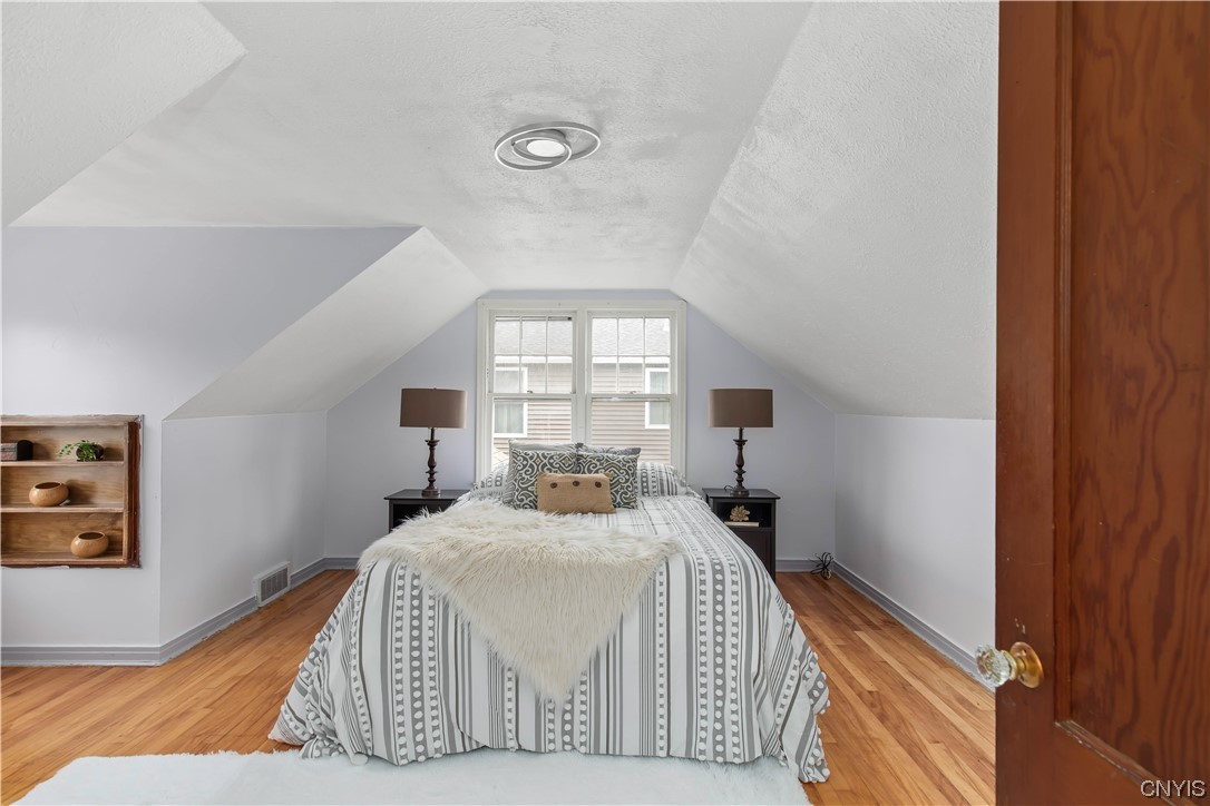 303 Buckley Road Salina, NY 13088 - Photo 17 of 23