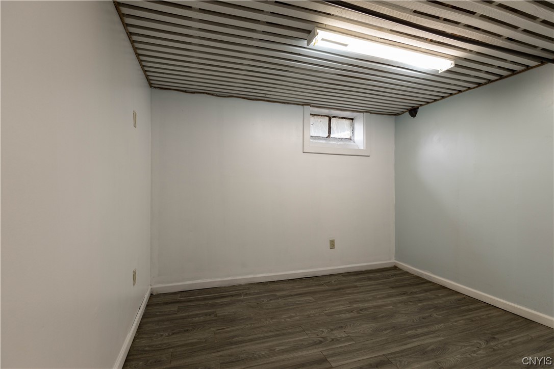 303 Buckley Road Salina, NY 13088 - Photo 21 of 23