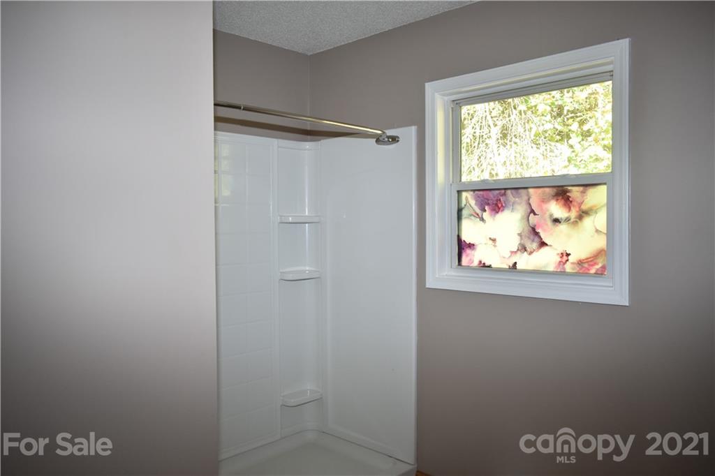 10 Elkins Road Leicester, NC 28748 - Photo 12 of 24 Gallery Image 12