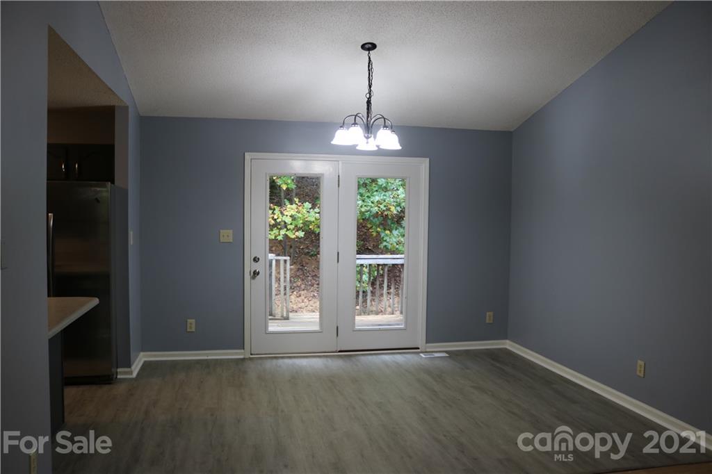 10 Elkins Road Leicester, NC 28748 - Photo 9 of 24 Gallery Image 9