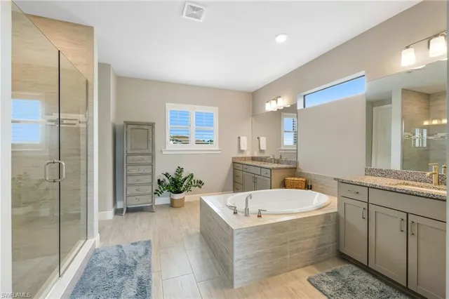 $1,169,000 | 17596 Kinzie Lane, Estero, FL 33928