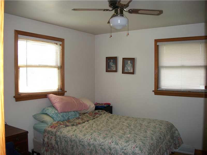 218 Roth Street Houston, PA 15342 - Photo 12 of 21 Bedroom.