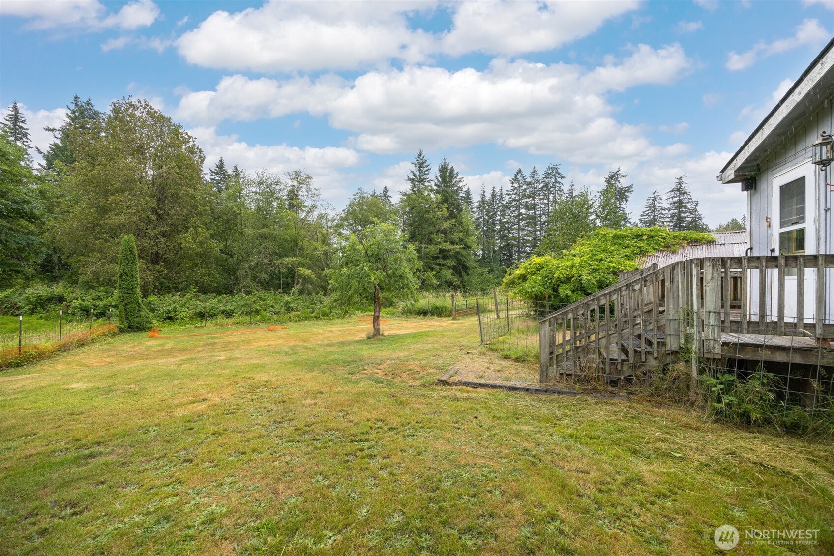3908 Holtzheimer Trail Road Blaine, WA 98230 - Photo 2 of 40