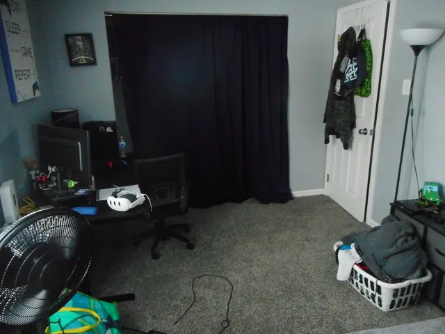 $360,000 | 576 Iroquois Trail, Carol Stream, IL 60188