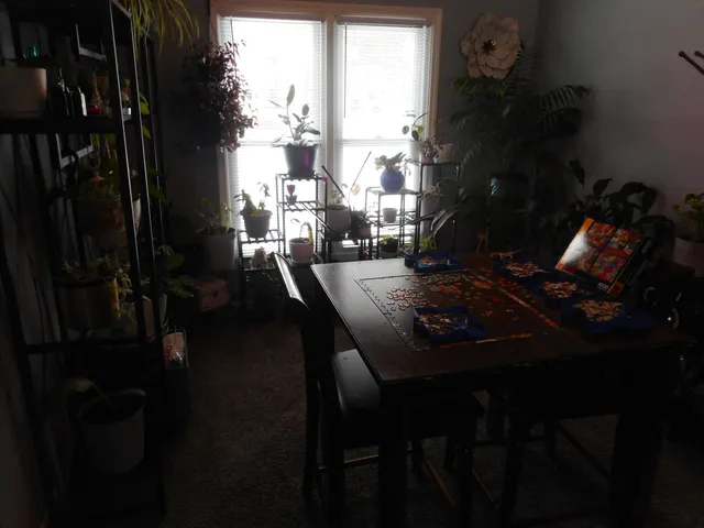 $360,000 | 576 Iroquois Trail, Carol Stream, IL 60188