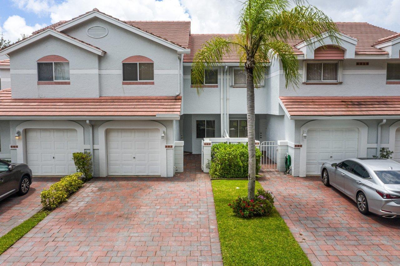 6215 Old Court Road, Unit 502 Boca Raton, FL 33433 - Photo 4 of 44 Exterior Front