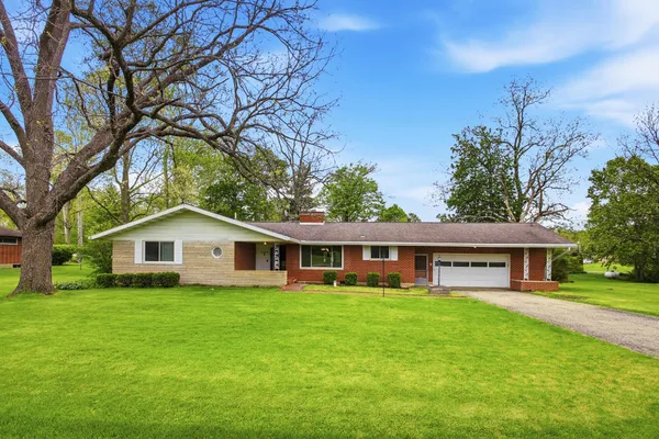 $294,900 | 3140 North Hampton Road, Springfield, OH 45502