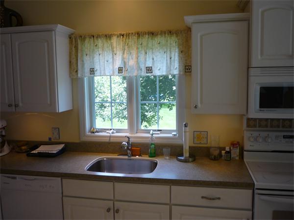33 Two Ponds Road Belchertown, MA 01007 - Photo 8 of 28