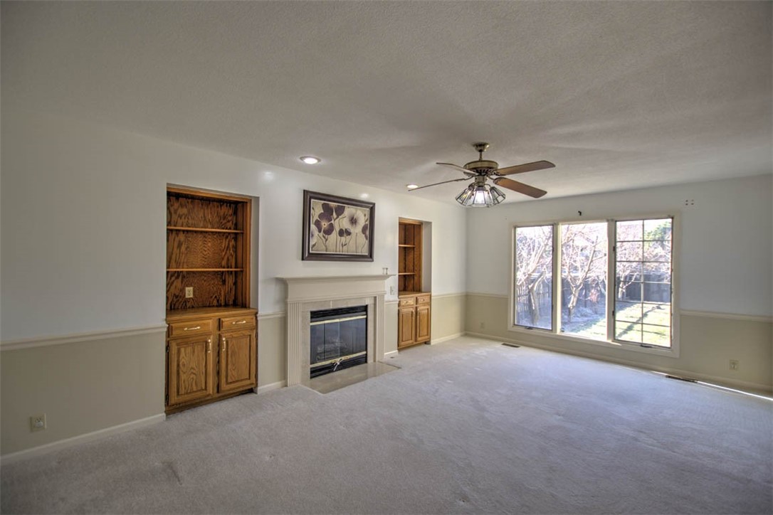 4643 Nicklaus Court Decatur, IL 62526 - Photo 7 of 32 Gallery Image 7
