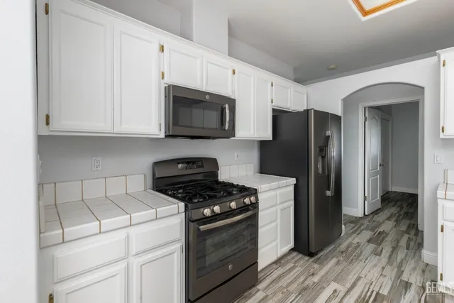 $450,000 | Undisclosed Address, Bakersfield, CA 93312