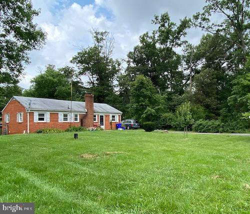 16030 Budd Road Poolesville, MD 20837 - Photo 1 of 3