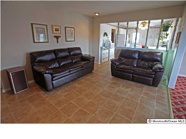 23 Fireside Road Middletown, NJ 07701 - Photo 6 of 16 Additional Photo