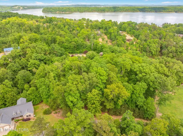 $75,000 | Lot 15 Waterstone Drive, Dandridge, TN 37725