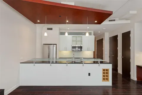 $305,000 | 2600 West 7th Street, Unit 1311, Fort Worth, TX 76107