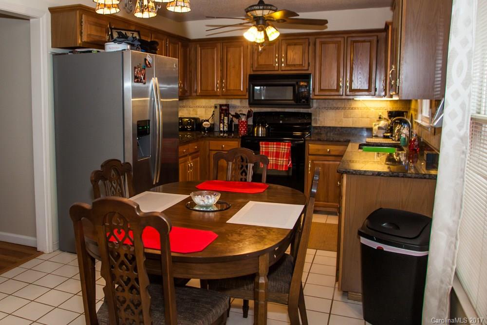 104 Banks Ridge Road Fort Mill, SC 29715 - Photo 4 of 16