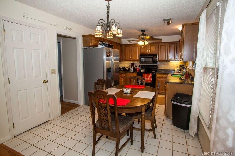 104 Banks Ridge Road Fort Mill, SC 29715 - Photo 5 of 16