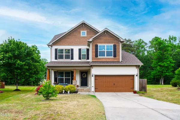 $469,000 | 1320 Double Oak Lane, Willow Spring, NC 27592