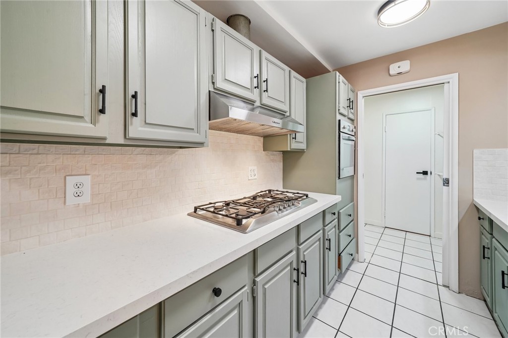 9091 Savoy Street Riverside, CA 92503 - Photo 8 of 35
