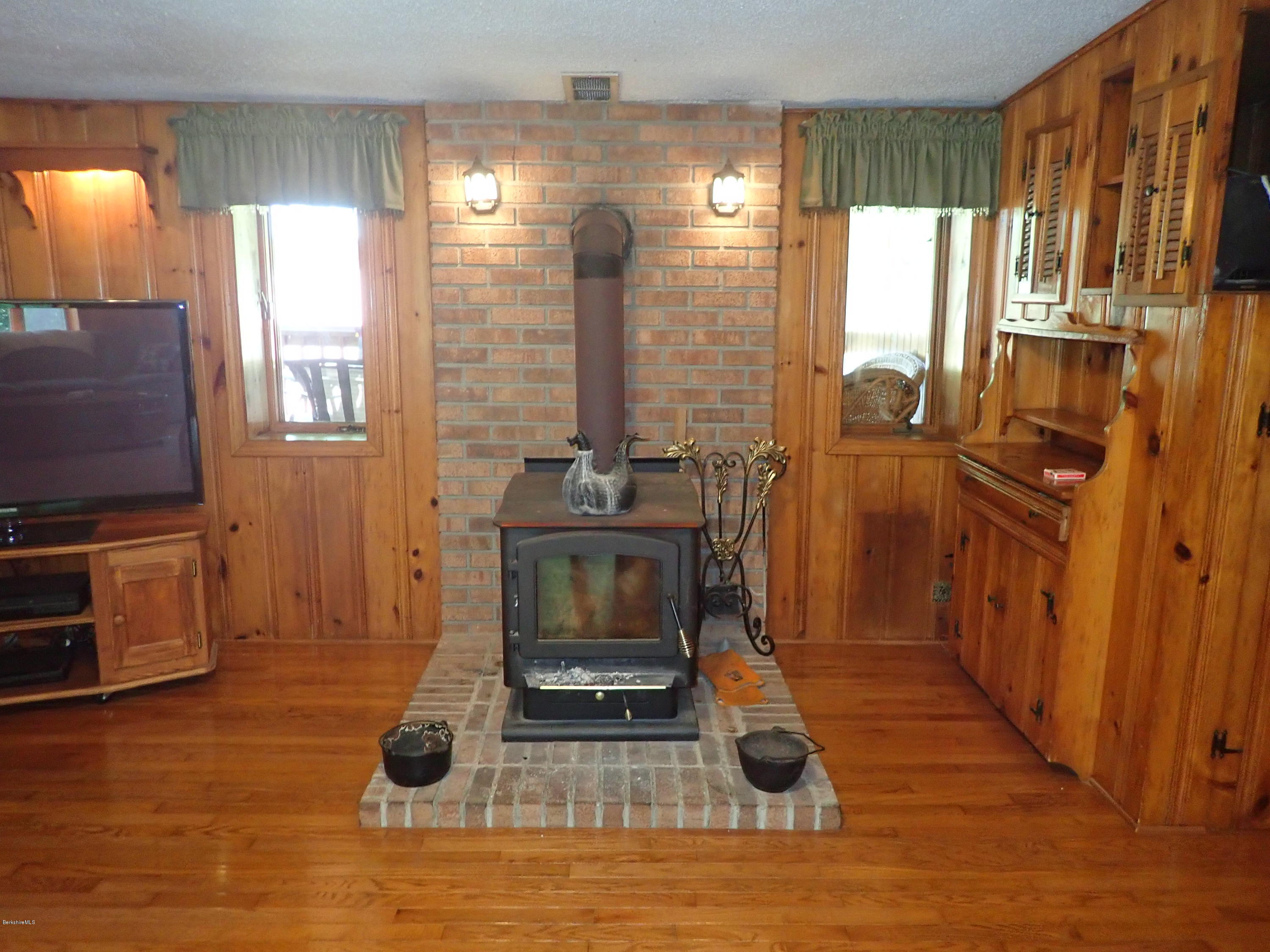 713 Kirchner Road Dalton, MA 01226 - Photo 33 of 77 P8240531
