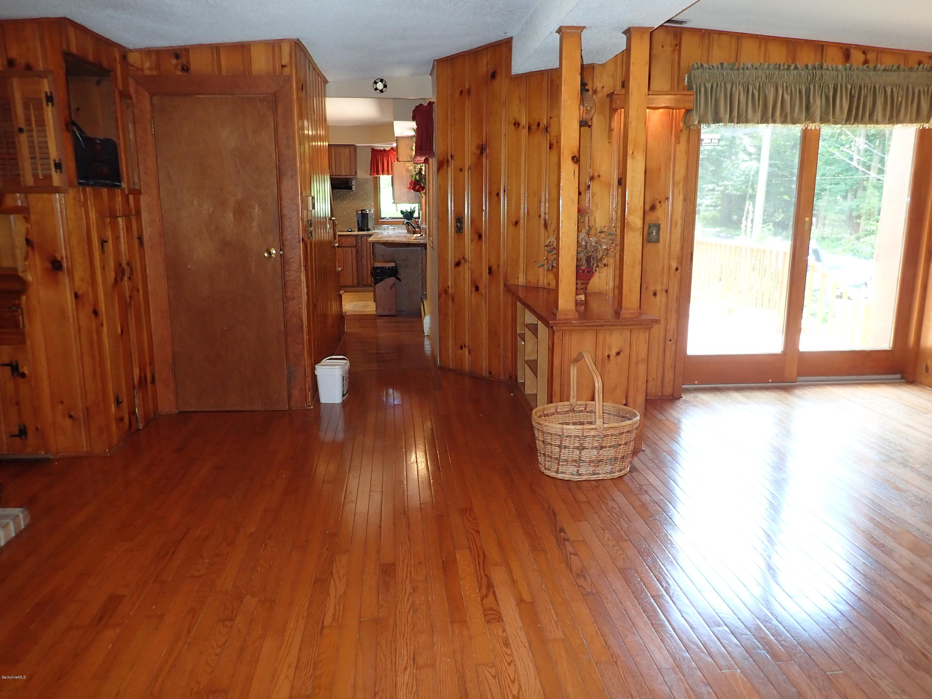 713 Kirchner Road Dalton, MA 01226 - Photo 38 of 77 P8240547