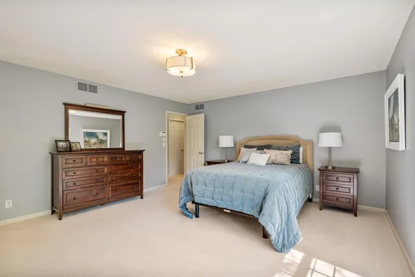 $725,000 | 536 Newman Trail, Stillwater, MN 55082