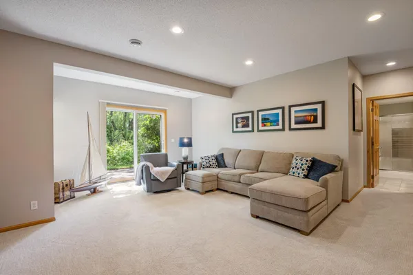 $725,000 | 536 Newman Trail, Stillwater, MN 55082
