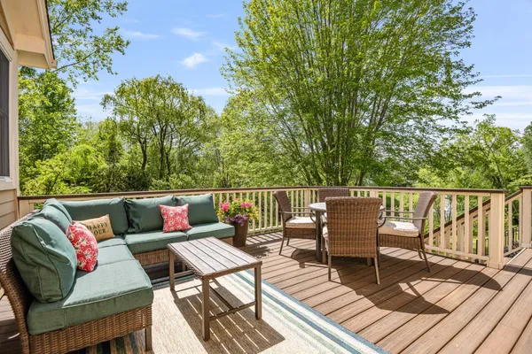 $725,000 | 536 Newman Trail, Stillwater, MN 55082