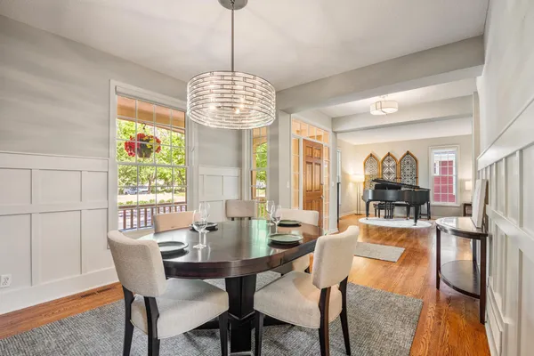 $725,000 | 536 Newman Trail, Stillwater, MN 55082