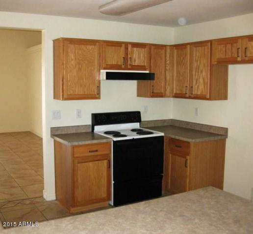 13041 West Redfield Road El Mirage, AZ 85335 - Photo 5 of 6 Kitchen