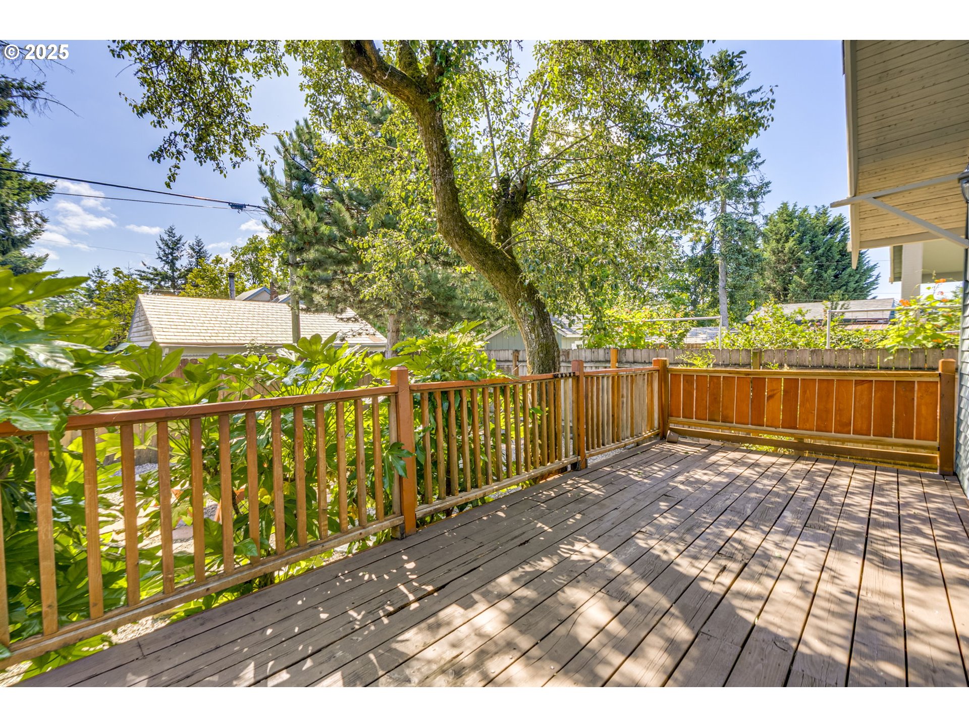 6020 Southeast 83rd Avenue Portland, OR 97266 - Photo 39 of 46 a view of entryway with wooden floor
