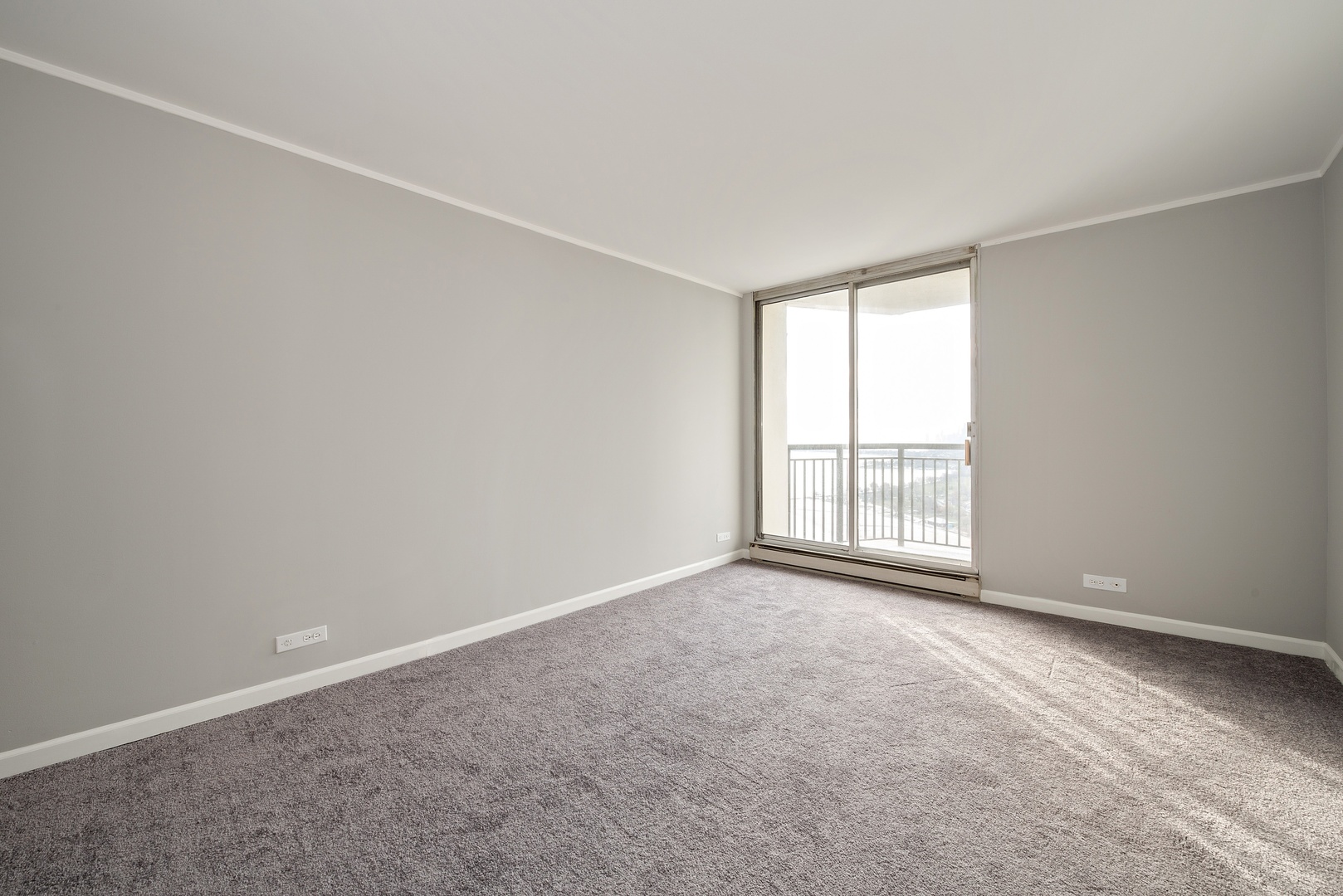 6007 North Sheridan Road, Unit 32E Chicago, IL 60660 - Photo 5 of 12