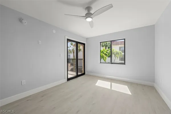 $650,000 | 671 East Gulf Drive, Unit 3D2, Sanibel, FL 33957